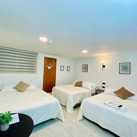 Hotel Bombay 巴尼奥斯 外观 照片