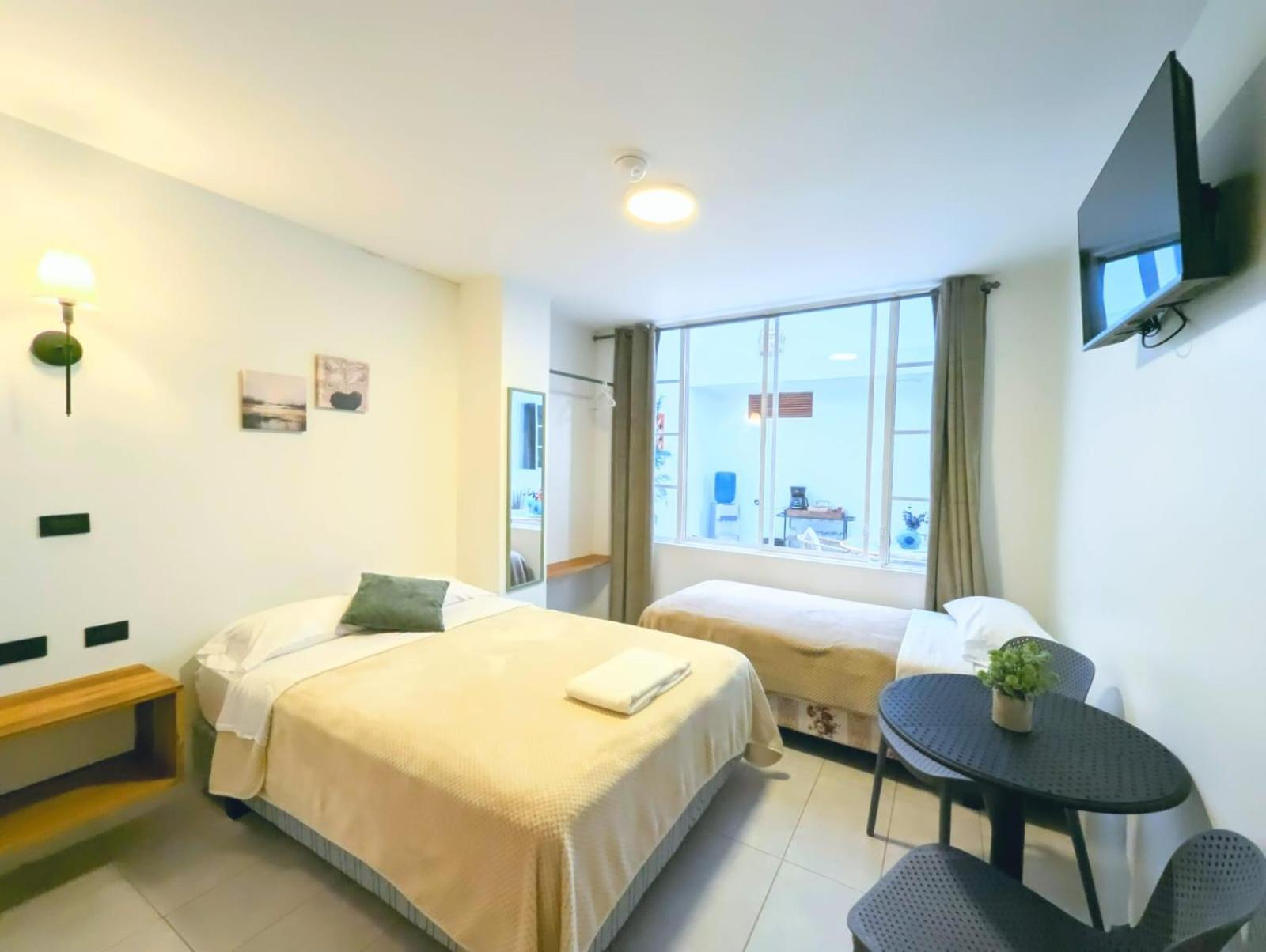Hotel Bombay 巴尼奥斯 外观 照片
